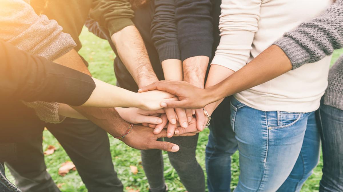 11 Smart Ways to Support Your Teen’s Recovery How to Support Your Teen Through Addiction Recovery