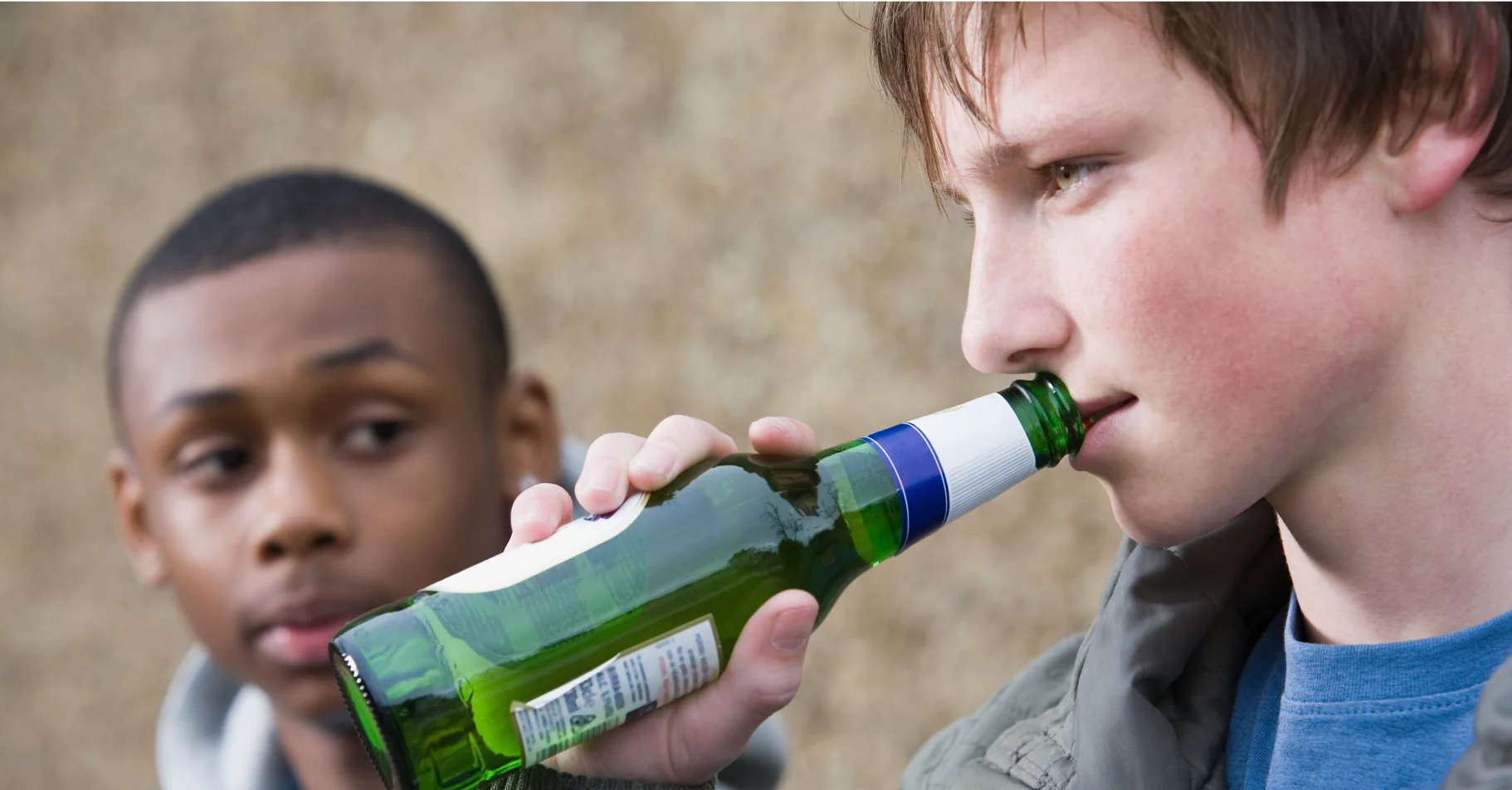 Teen drinking alcohol problem